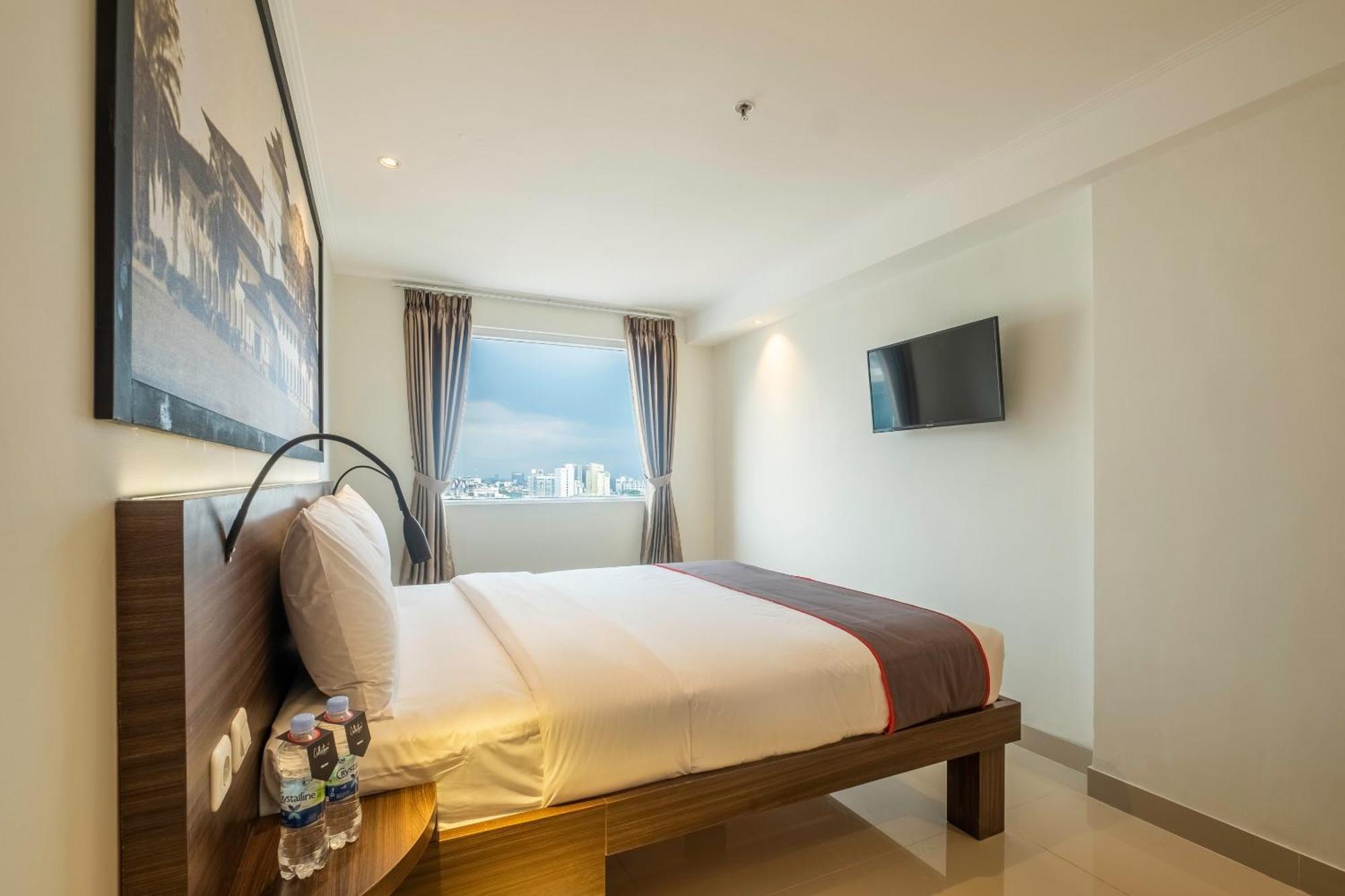 Super Oyo Collection O Hotel Pasar Baru Heritage Bandung Eksteriør billede